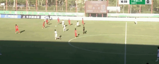 上海海港B队连追两球2-2广州蒲公英，张慧宇绝平