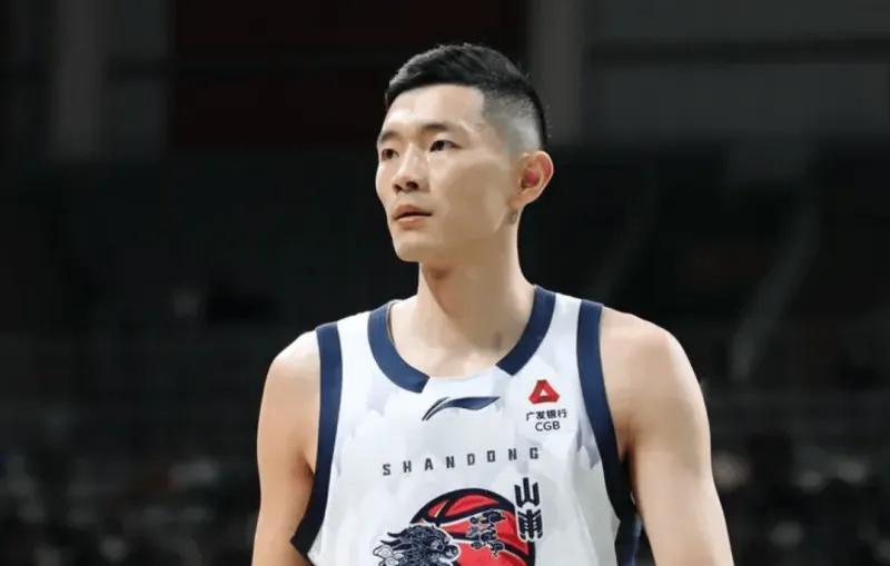 开云网站-山东崩了N年的三分终于有救了!王证搭配陈林坚,空间+威慑力拉满