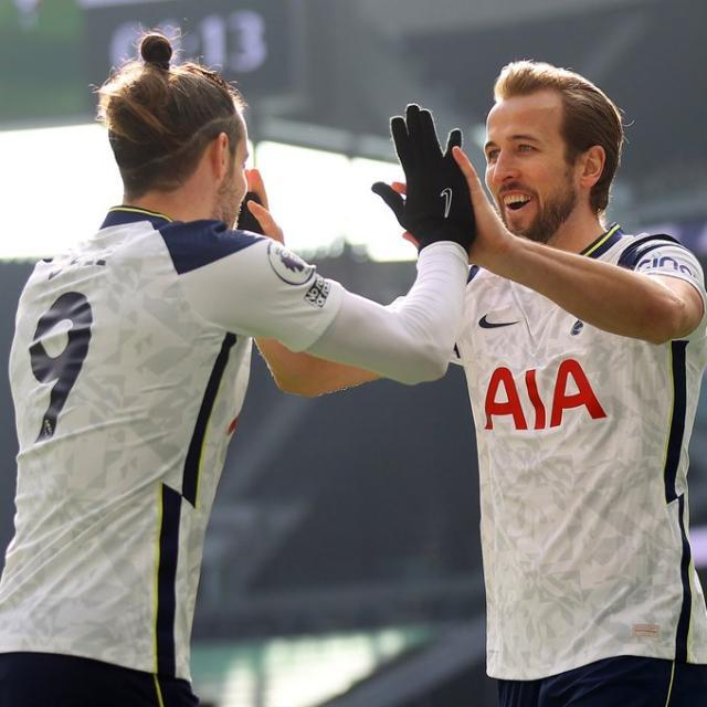 开云下载-腾云驾雾再起飞！贝尔扬眉吐气 穆帅露出笑容